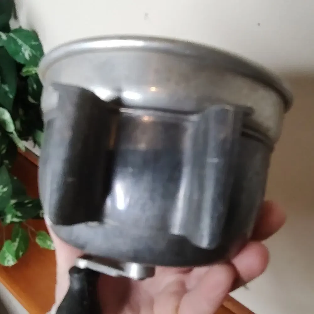 Vintage Dazey Churn Mfg Co. Speedo Juicer w/ Wood Handle